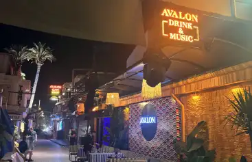 Fethiye'nin Gece Hayatını Keşfetmek: Çiftler İçin Mükemmel