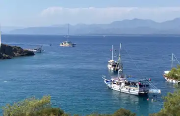 Fethiye Villa'nızda Bir Akşam Yemeği Partisi Nasıl Düzenlenir?