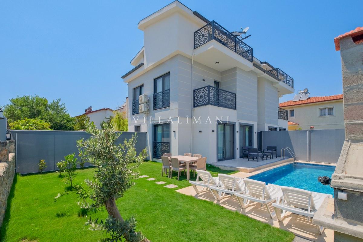 Villa Dejavu 2