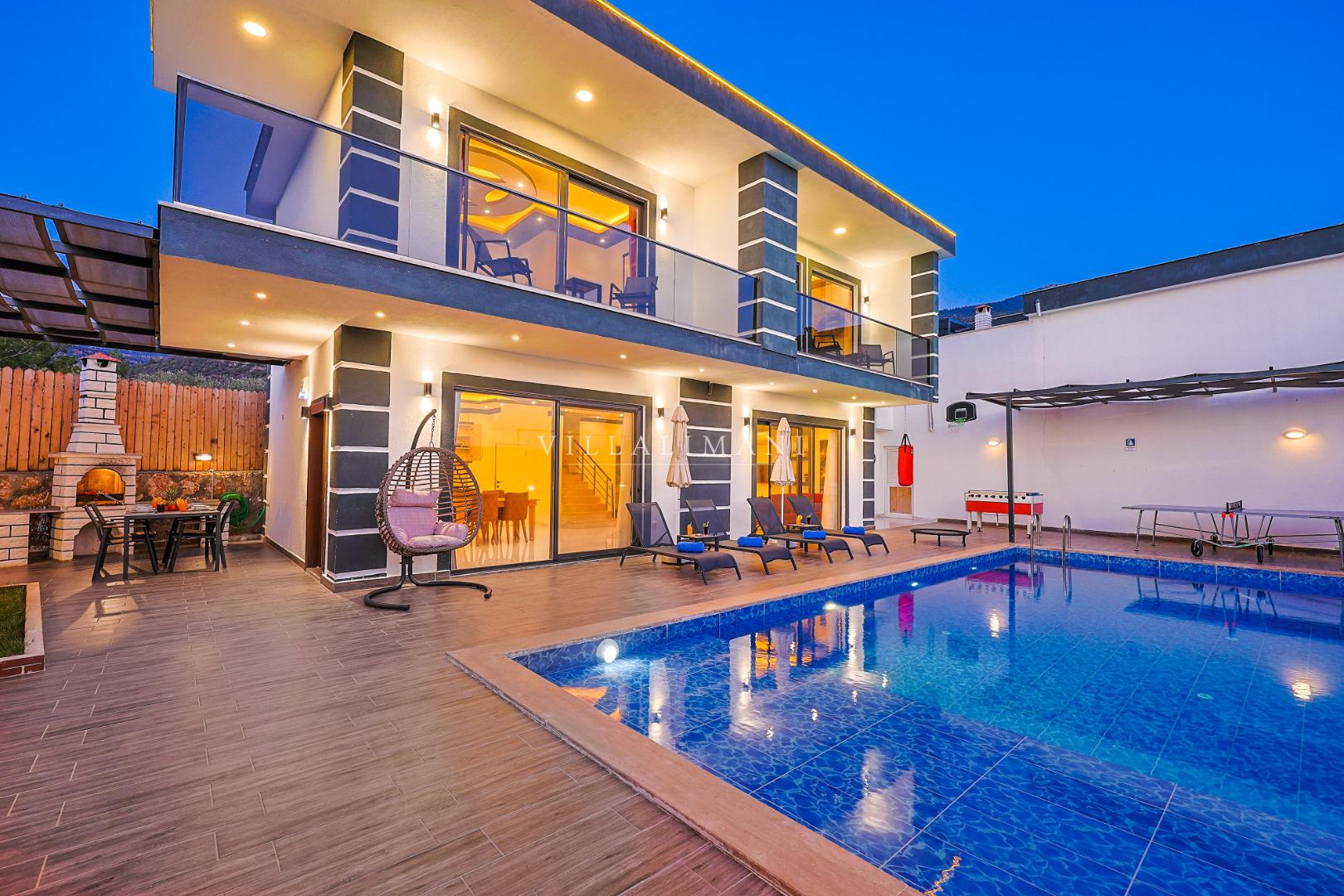 Villa Watermelon