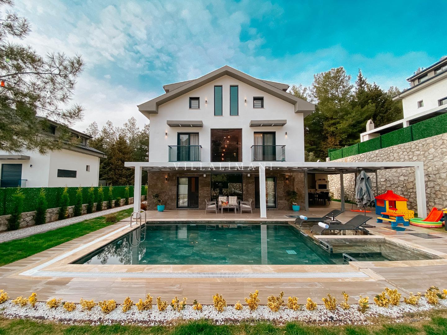 Villa Maya 2