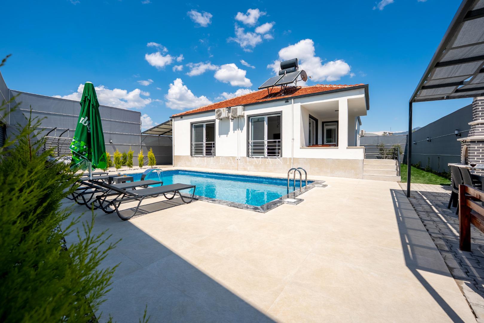 Villa Nadir