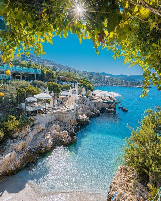 Kaş kaş