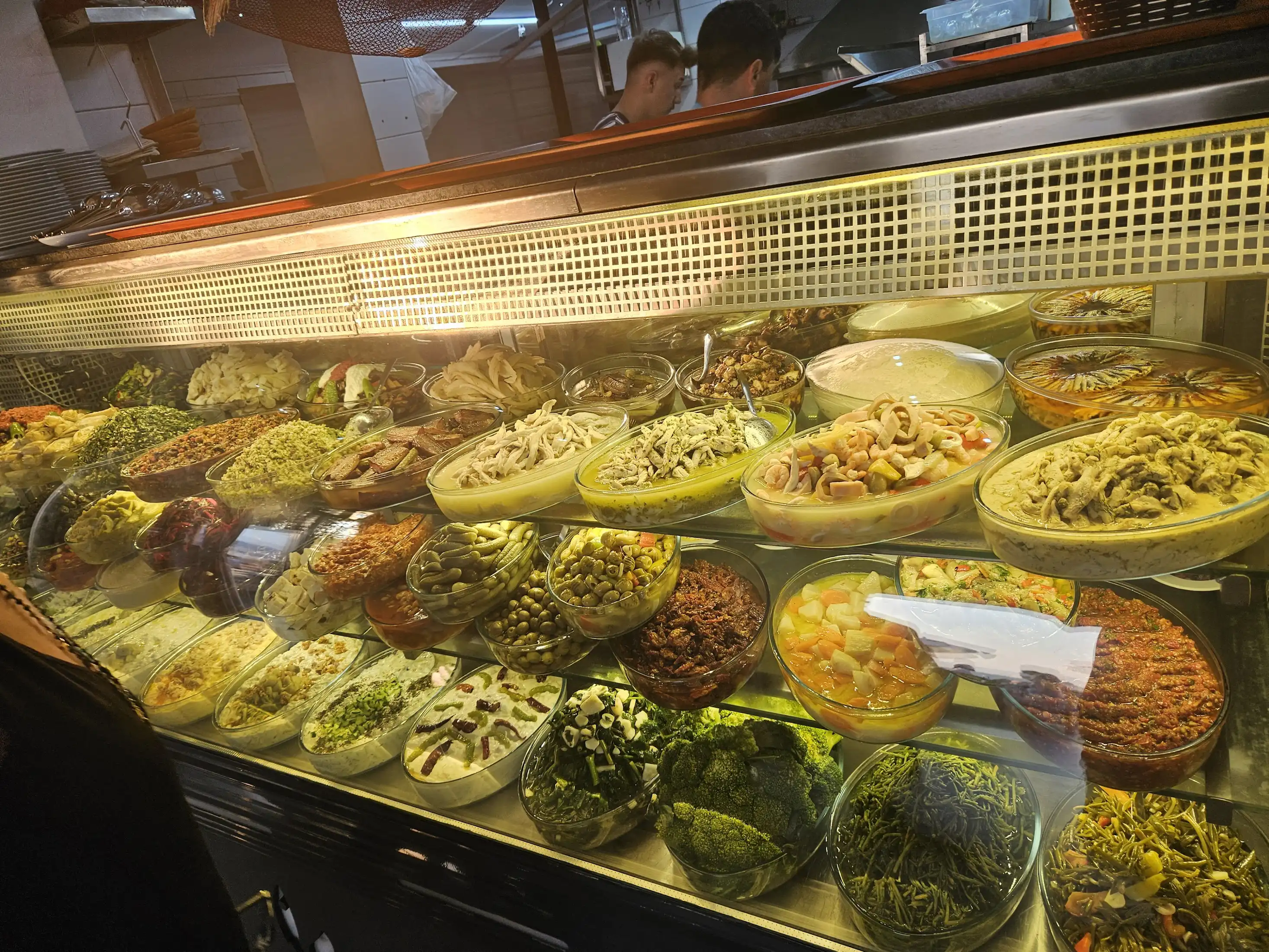 Çalış’ ın Gıda Piyasalarını Keşfetmek: Bir Mutfak Macerası