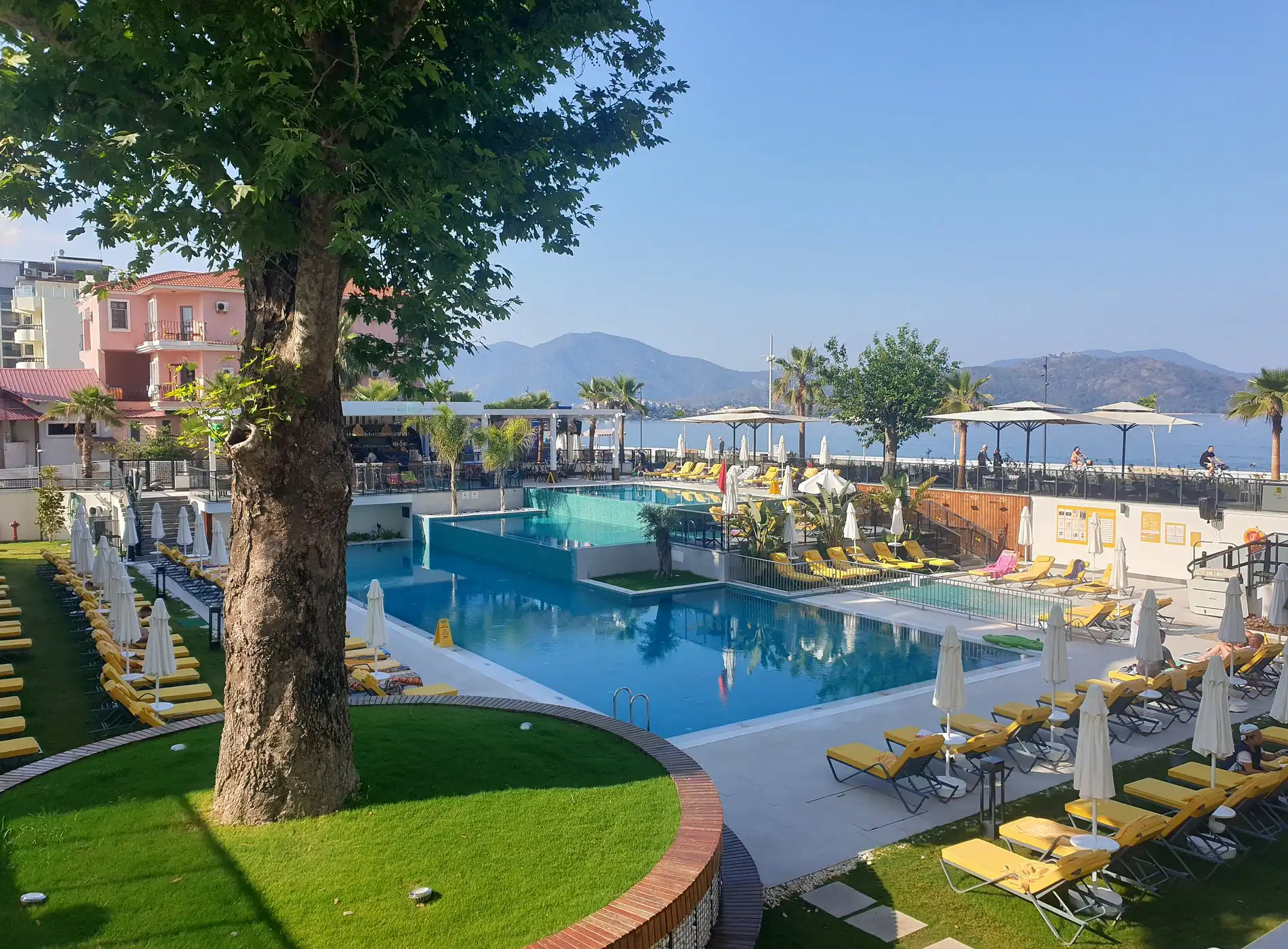 Konuklar İçin Yerel İşletmelerle İlişkiler Kurmak