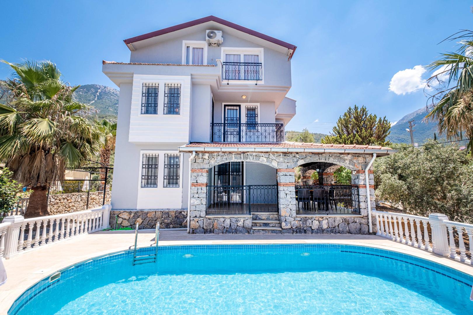 Villa Yaker 2