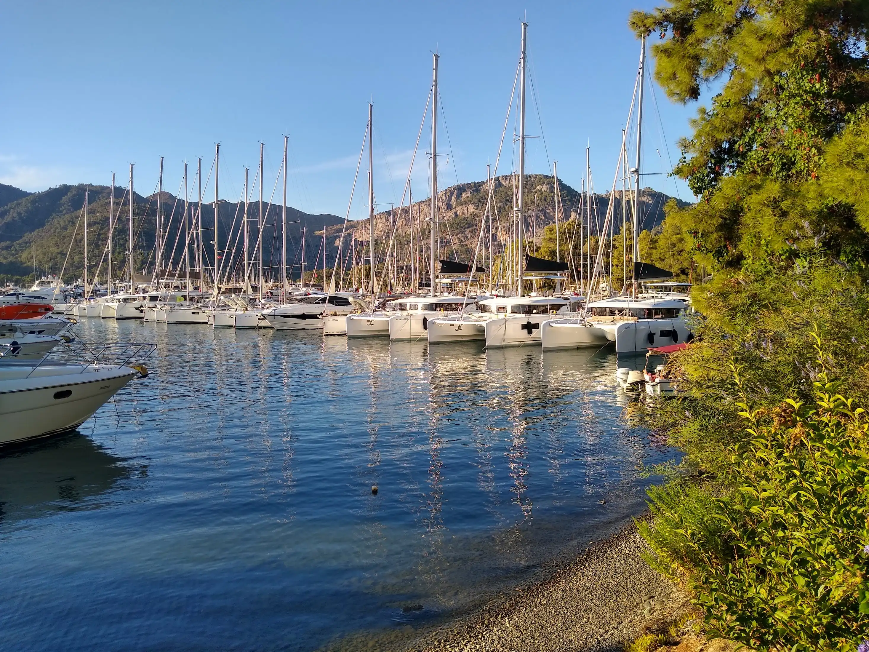 Ölüdeniz' de Seyahat Ederken Nasıl Arkadaş Edinilir?