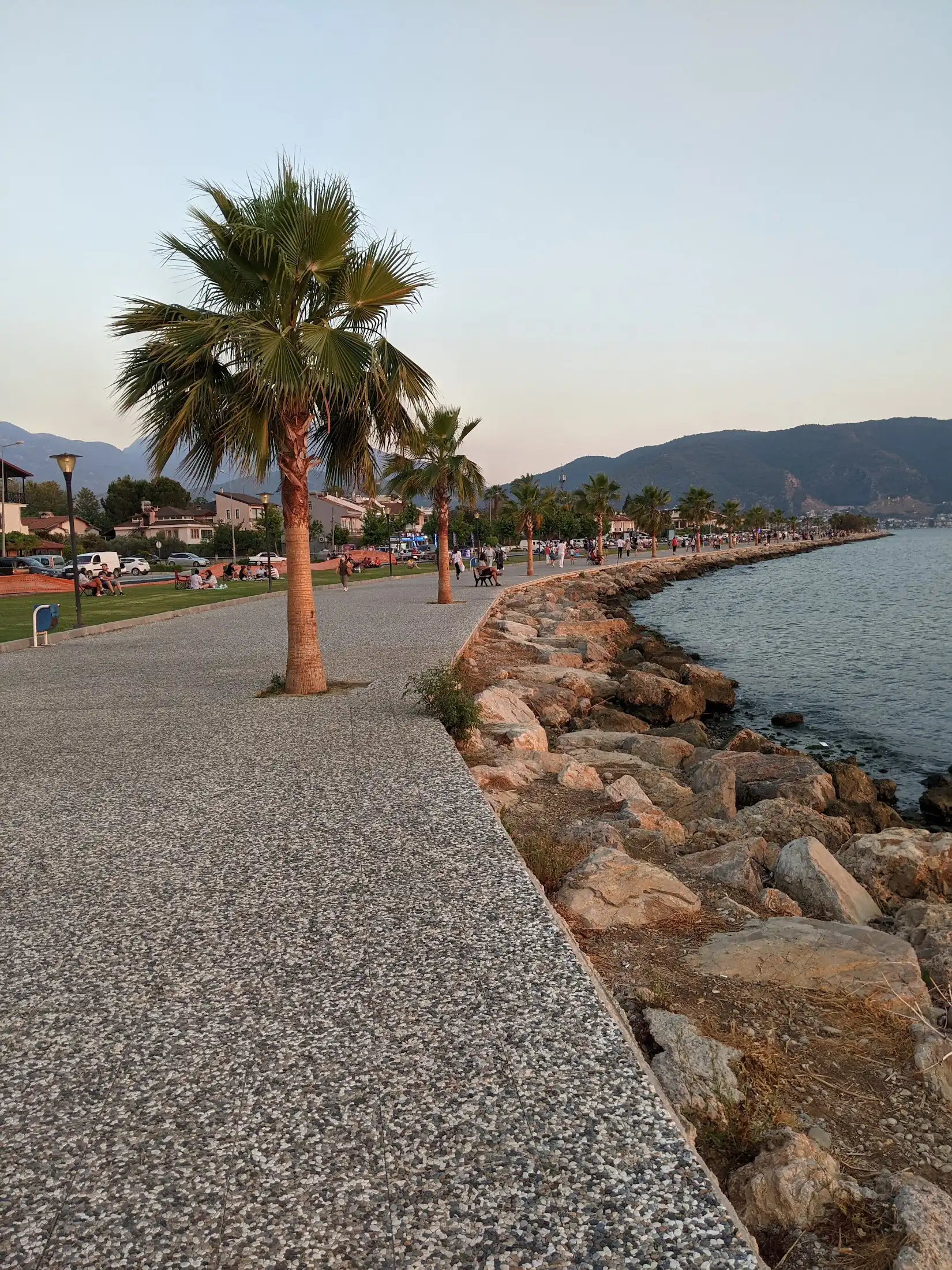 Fethiye'yi Yürüyerek Keşfetmek: Yürüyüşün Faydaları