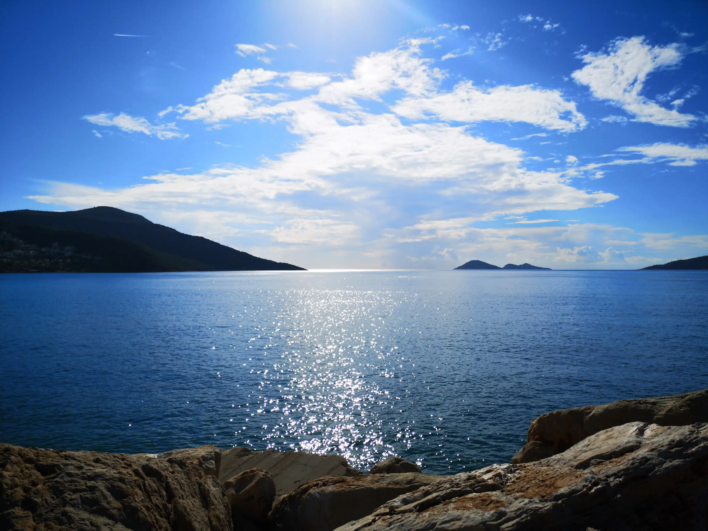 Üzümlü Yakınlarındaki En İyi Plajlar: Güneş ve Rahatlama